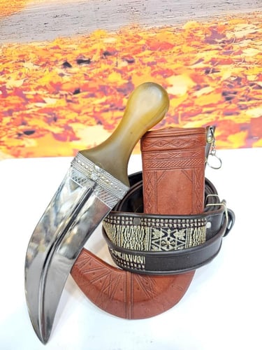 جنبيه درما شبيه الزراف خطمه معدن جنيهات شبيه الذهب