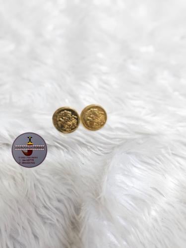 زهر وسط شبيه الذهب