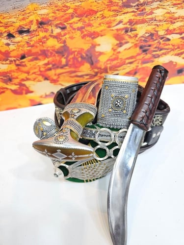 خنجر الكايده معدن رأس وتر