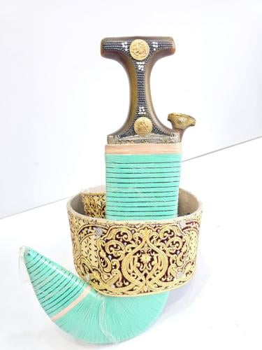 جنبيه شبيه الزراف