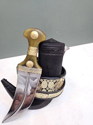 جنبيه مشرقي وتر شبيه الصيفاني