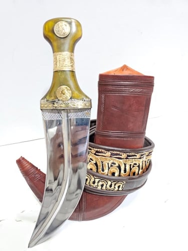 جنبيه قرن طبيعي مشرقي