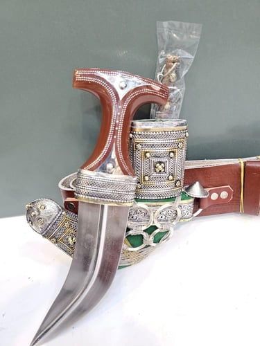 خنجر فيبر معدن شبيه الزراف