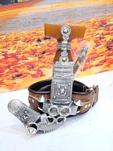 خنجر فيبر معدن شبيه الزراف