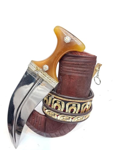 صنعاني فيبر شبيه الزراف