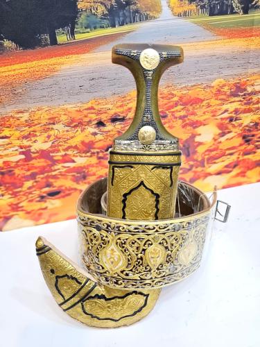 جنبيه شبيه الزراف