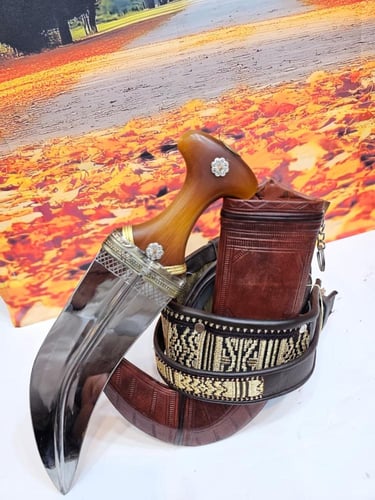 جنبيه مشرقي شبيه الزراف