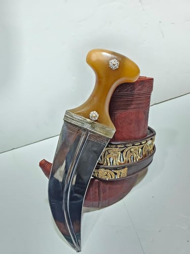 جنبيه مشرقي فيبر شبيه الزراف