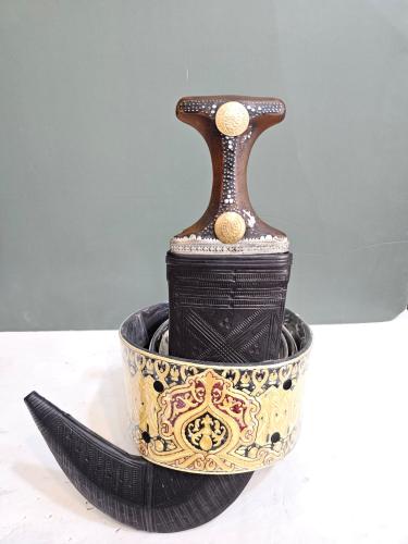 صنعاني فيبر شبح شبيه الزراف