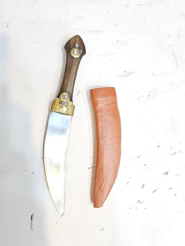 خدامه راس قرن