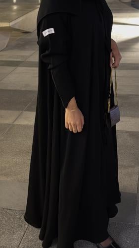 J7 abaya