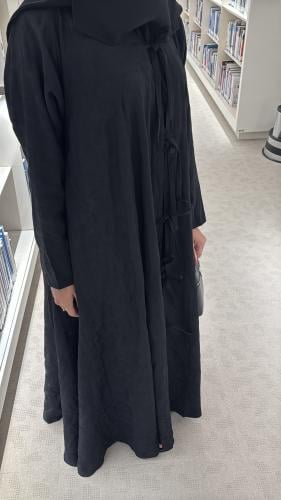 J8 abaya