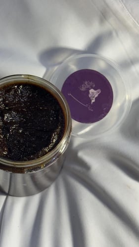 صابونية الأعشاب لتفتيح الجسم