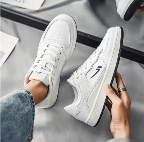 "الكلاسيكيات الجديدة: أحذية تزلج رجالية عالية الجو...