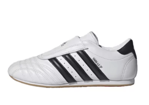 أحذية Adidas Originals Taekwondo الرياضية هي أحذية...