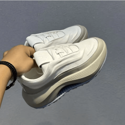 أحذية رياضية كاجوال للرجال على الطراز الأوروبي 202...