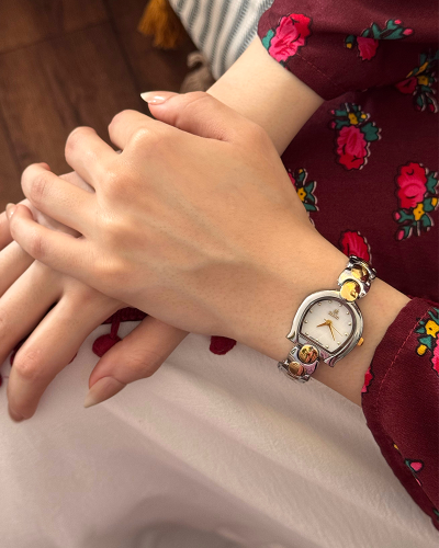 ساعه استيل باللون المكس ميناء ابيض