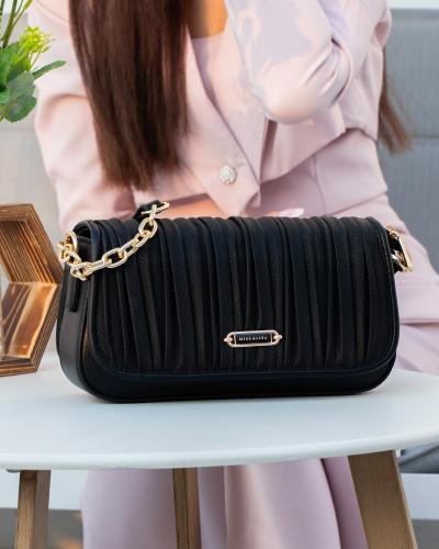 فاخرة وسط باللون الاسود