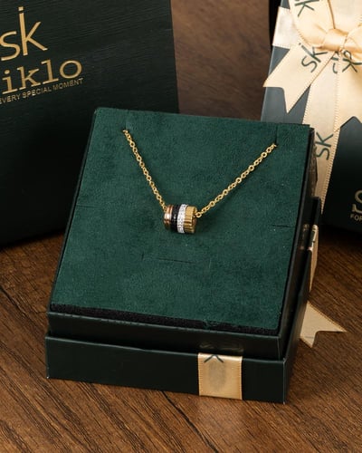 تعليقه هادئه تعكس الفخامة