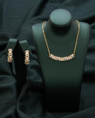 طقم نسائي فاخر لاطلالتك الجذابة في المناسبات المسا...