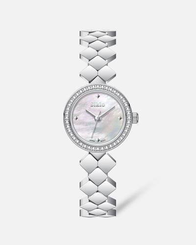 ساعة تضيف لمسة فخامة لأي إطلالة