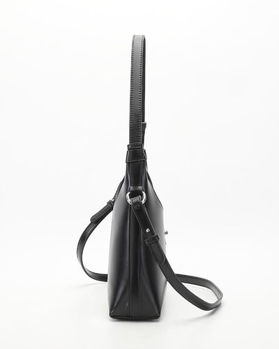 مثالية وسط باللون الاسود