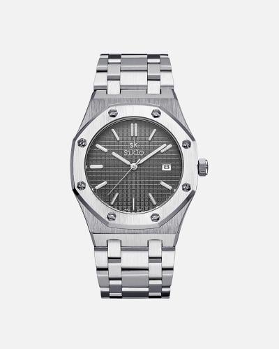 ساعة رجالية بسير ستيل باللون الفضي ميناء أسود