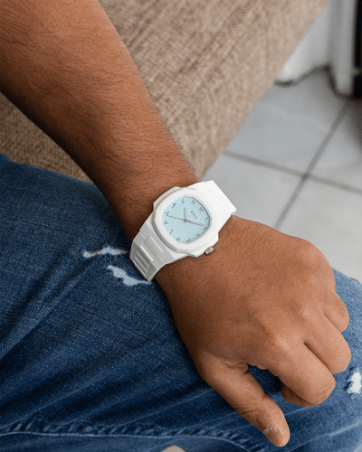 فايبر نقش عربي ابيض سماوي