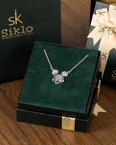 تعليقه هادئه تعكس الفخامة