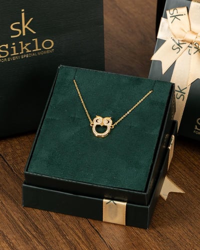 تألقت التعلقية كنجمة سقطت من السماء