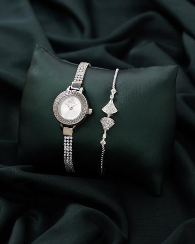 ساعة وإسواره سهرات باللون الفضي