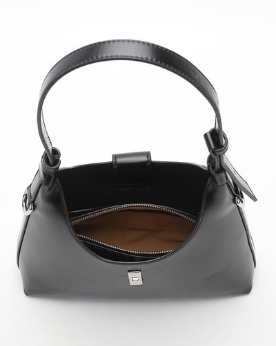 مثالية وسط باللون الاسود