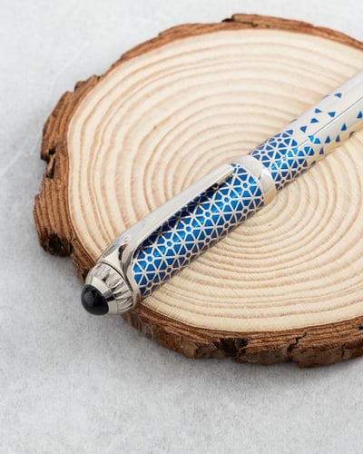 بتصميم البشوات اناقتك ملك بين يديك