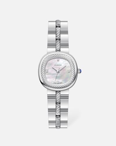 ساعة انيقة بتصميم فاخر باللون الفضي ميناء صدفي ابي...