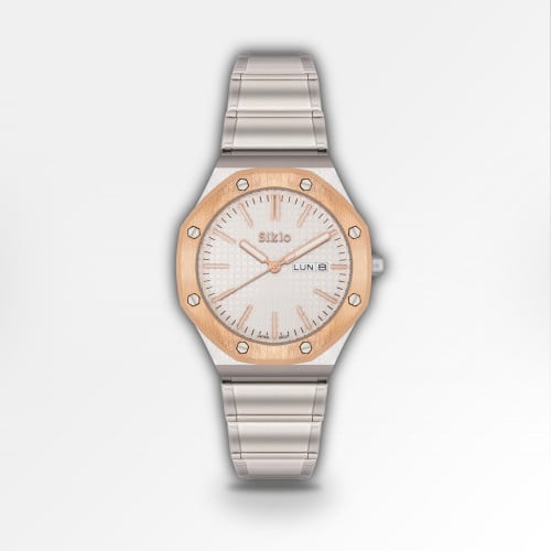 ساعة رجالية باللون الفضي