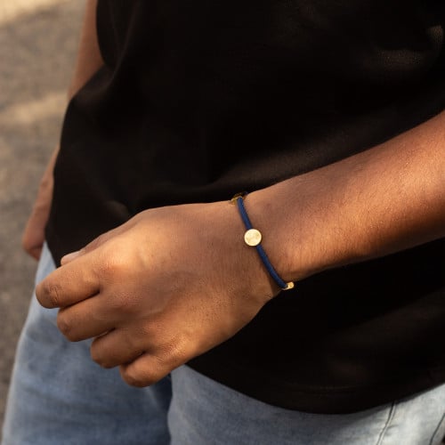 اسوارة خيط رجالية كحلي انيقه وحديثه