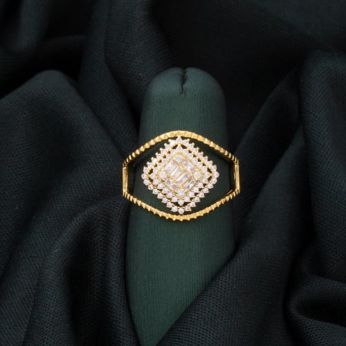 خاتم ياخذك في عالم الجمال FS