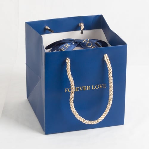 تغليف اكسسوارات مزهرية ورد أنيقة من ورد الجوري الأ...