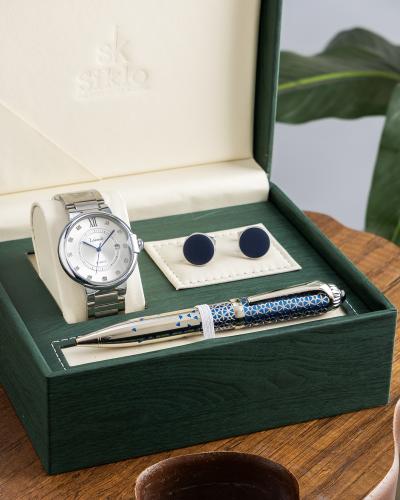 طقم رجالي فيق درب لرحلة لا تُقاس بالدقائق، بل بالإ...