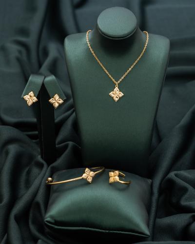 طقم أطفال يكمل طلت طفلتك المميزة