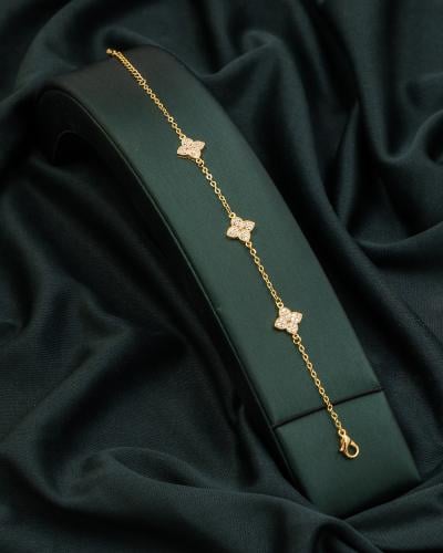 اسوارة ناعمة تعكس الحرية والانسيابية