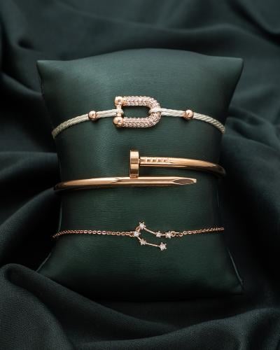 ارفعي مستوى ثقتك بنفسك بأساور أنيقة تعكس أناقتك