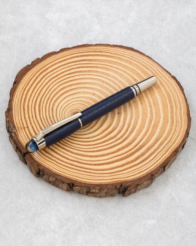 يوفر تجربة كتابة مريحة بفضل تصميمه