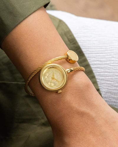 ساعة نسائية حصير باللون الذهبي ميناء ذهبي...