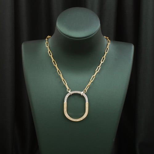 تعليقة ناعمه طويله لامعه ملفته