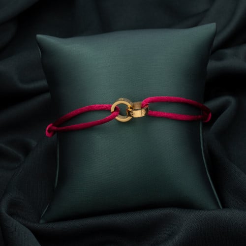 اسوارة خيط ناعمه باللون الأحمر