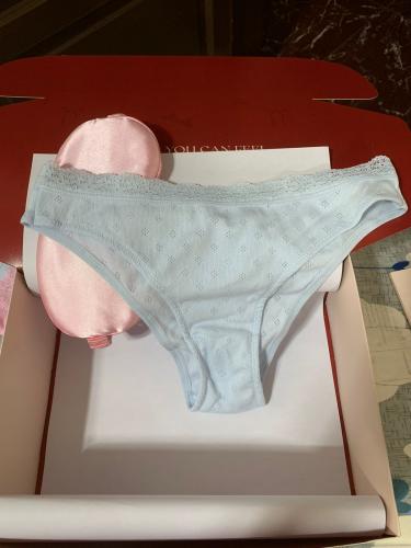 بانتي مخرم ومزين بالدانتيل مقاس ميديم