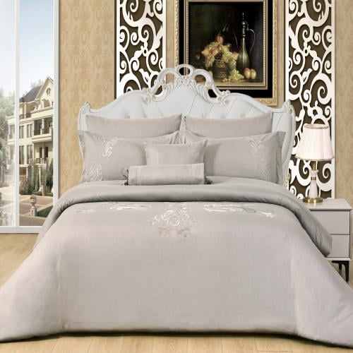 مفرش نفرين مطرز - 8 قطع - سلسلة لومينا - رمادي جدي...