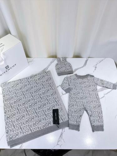 Newborn set