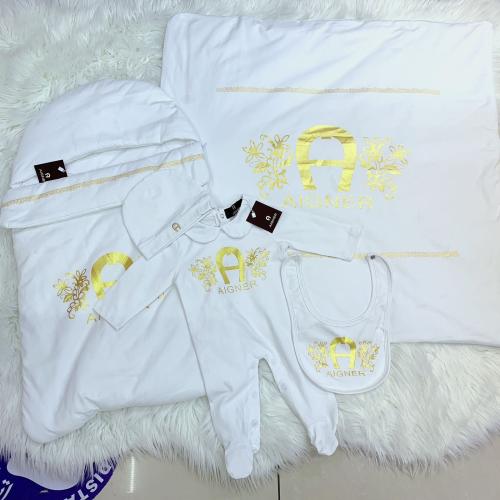 Birth set